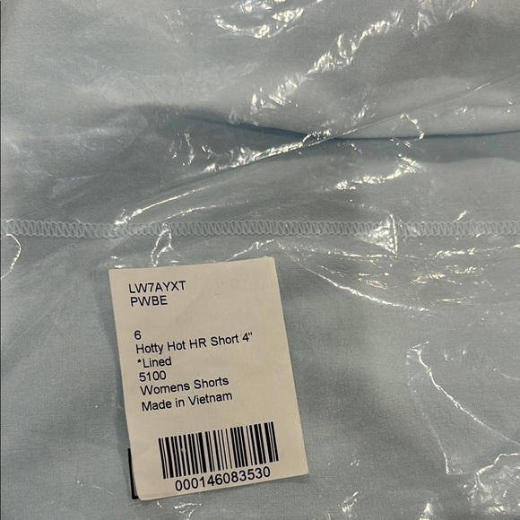 A-Lululemon Hotty Hot High-Rise Lined Short 4" - Picture 2 of 2